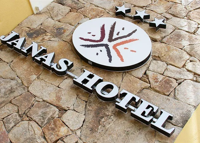 Janas Hotel