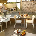 Janas فندق فيلاّسيمِيوس