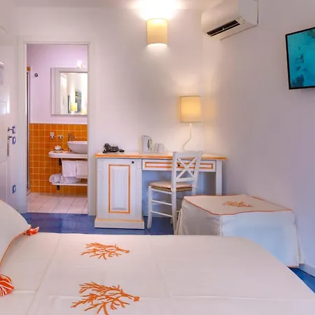 Hotel Janas 3*