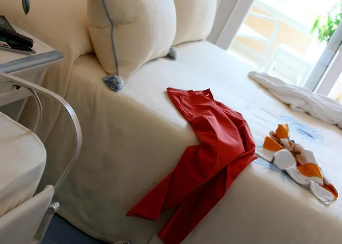 ヤナス ホテル ヴィッラシミーウス